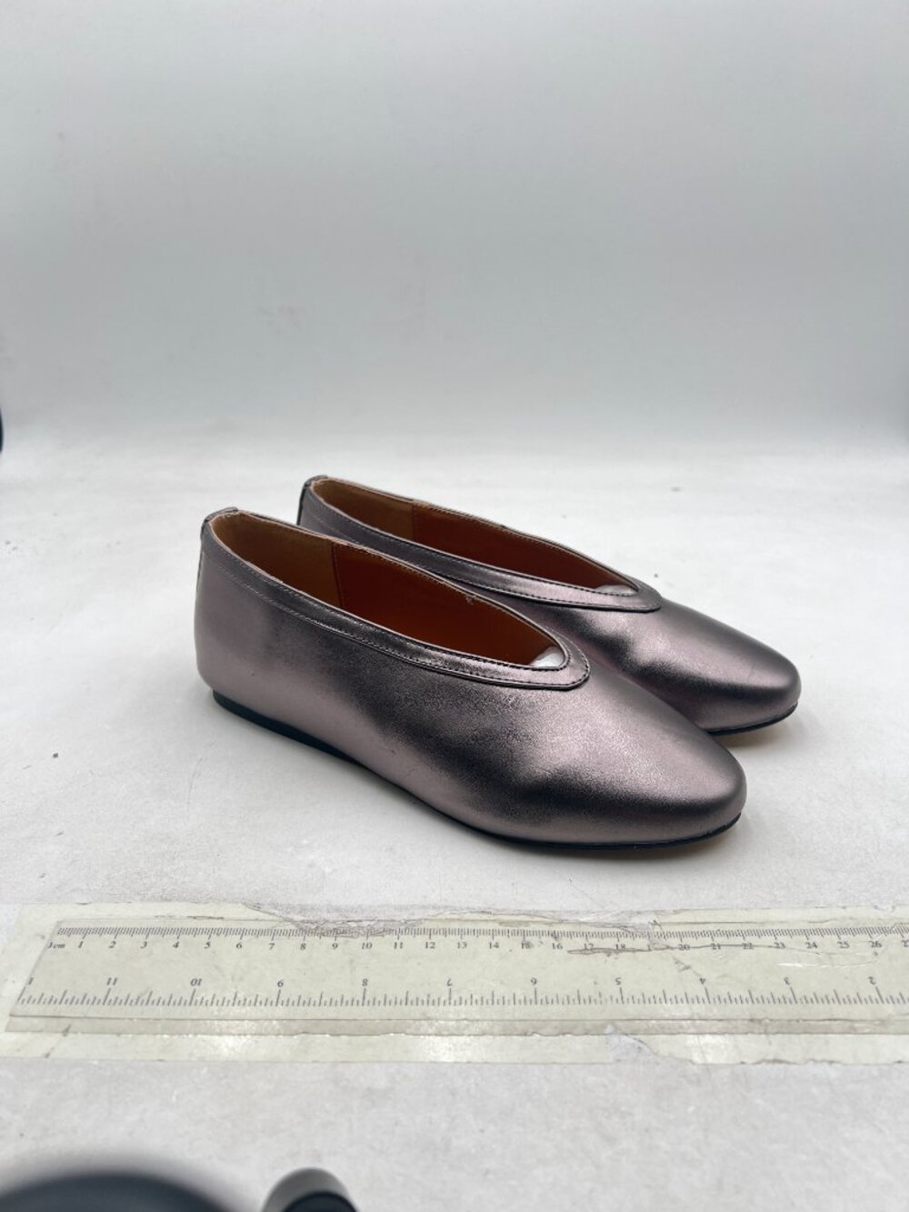 miss left Silver Round Toe V-Cut Ballet Flats Comfortable Slip on Ballroom Shoes - Picture 3 of 7